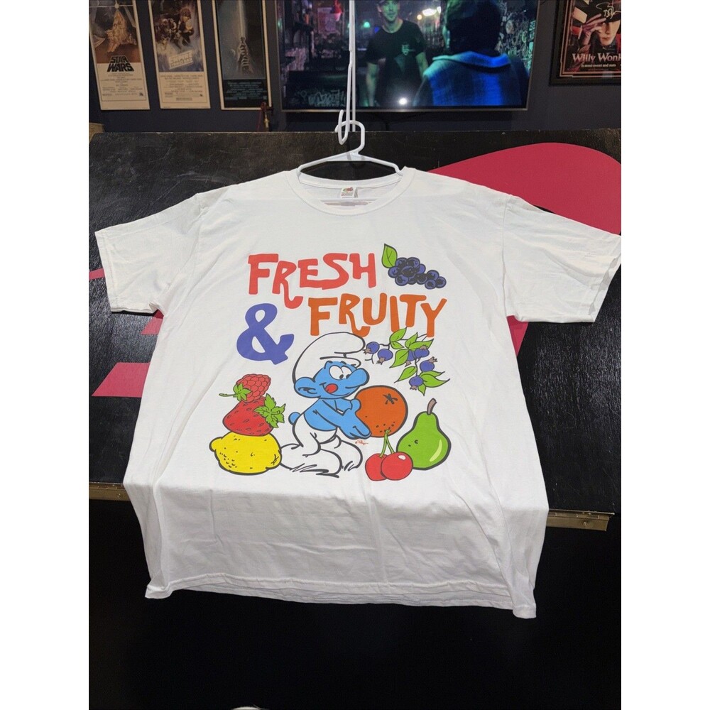 Smurfs “Fresh & Fruity” Graphic T-Shirt Fruit of the Loom Vintage Mens Large